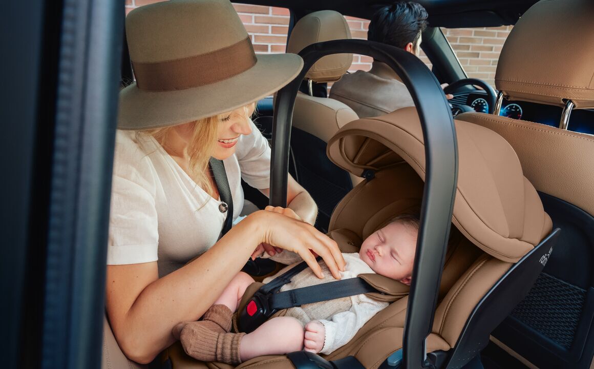 BABY-SAFE PRO SET - newborn car seat | Britax Römer