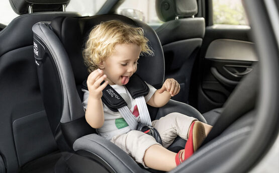 britax römer dualfix kindersitz