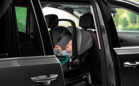 BABY-SAFE 3 i-SIZE - newborn car seat