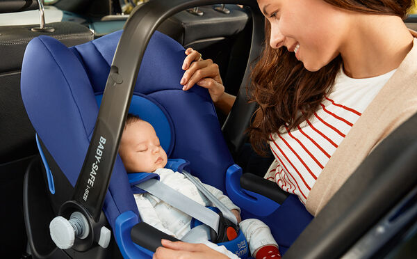 BABY-SAFE i-SIZE - newborn car seat | Britax Römer BABY-SAFE i-SIZE - newborn car seat | Britax Römer